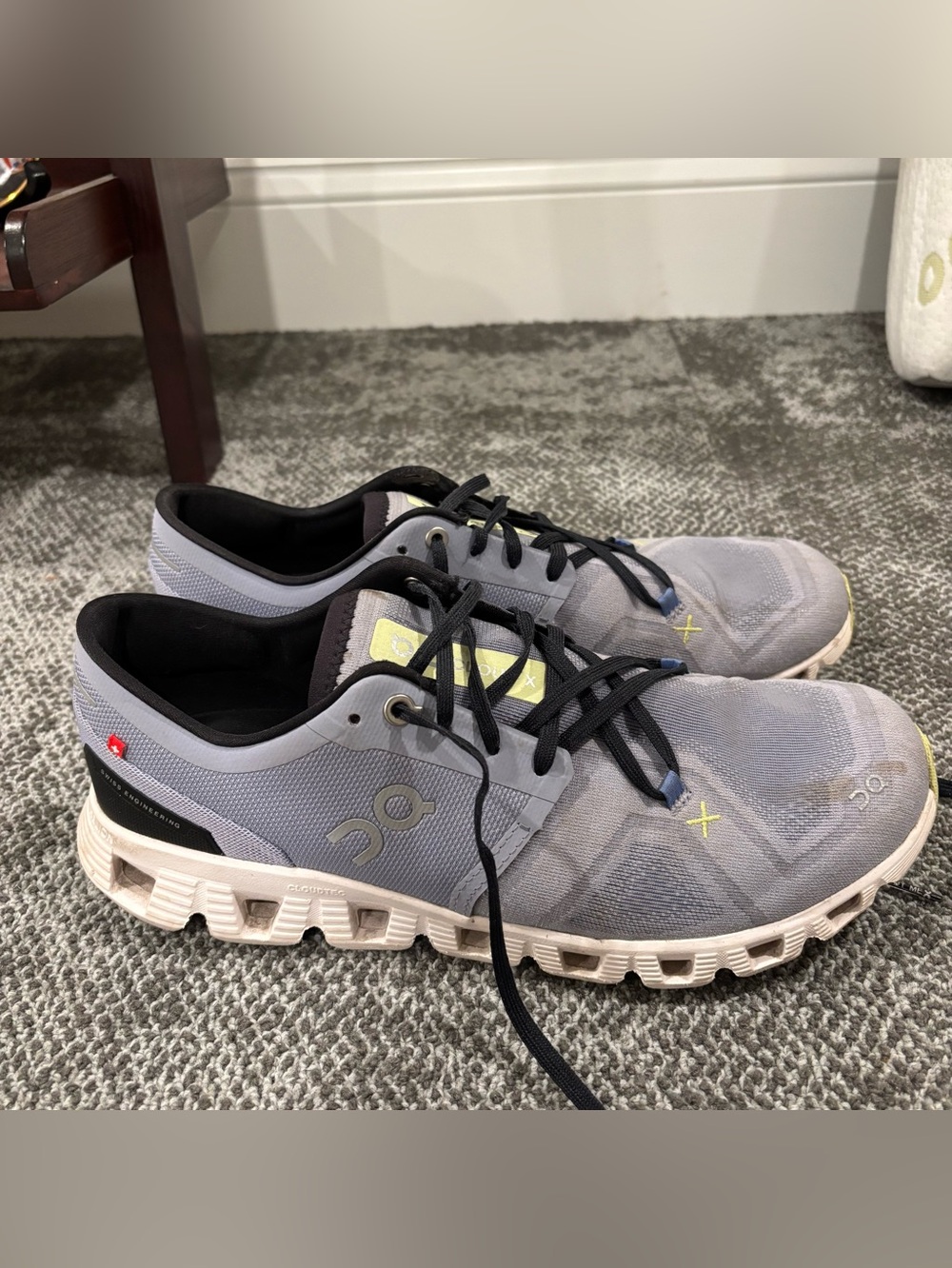 On Running Cloud X 3 Nimbus White Athletic Running Shoes Womens U.S. 11